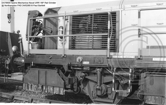 DX79500 Speno URR 16P Rail Grinder @ Northampton PAD 85-02-24 � Paul Bartlett [12w]