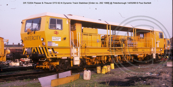 DR72204 P&T DTS 62-N Dynamic Track Stabiliser @ Peterborough 88-05-14 � Paul Bartlett [1W]