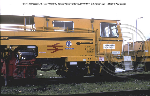 DR73101 P&T 09-32 CSM Tamper-Liner @ Peterborough 87-08-14 � Paul Bartlett [2w]