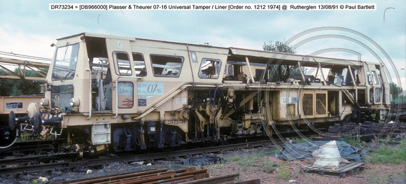 DR73234 P&T 07-16 Universal Tamper-Liner @  Rutherglen 91-08-13 � Paul Bartlett w