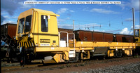 DX98204B P&T GP Tramm @ Mossend 89-07-30 � Paul Bartlett w