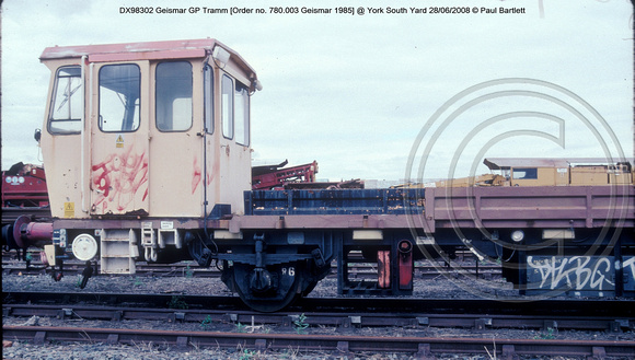 DX98302 Geismar GP Tramm @ York South Yard 2008-06-28 � Paul Bartlett [2w]