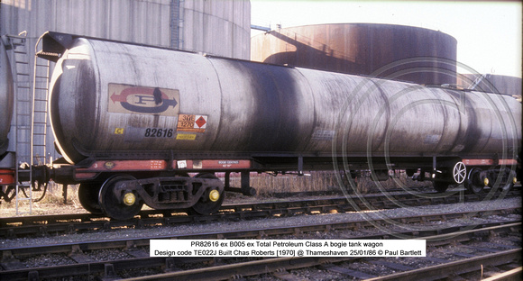 PR82616 ex B005 ex Total Petroleum bogie tank wagon @ Thameshaven 86-01-25 � Paul Bartlett