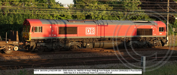 66019  DB EWS [JT42CWR GM – EMD Works no. 968702-19 Sept 1998] @ York Holgate Junction 2022-06-20 © Paul Bartlett [3w]
