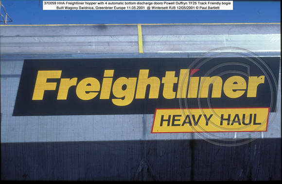 370059 HHA Freightliner @ Wintersett RJB 2001-05-12 � Paul Bartlett [2w]