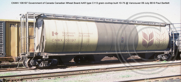 CNWX 106197 Government of Canada grain covhop @ Vancouver 09 July 88 � Paul Bartlett w
