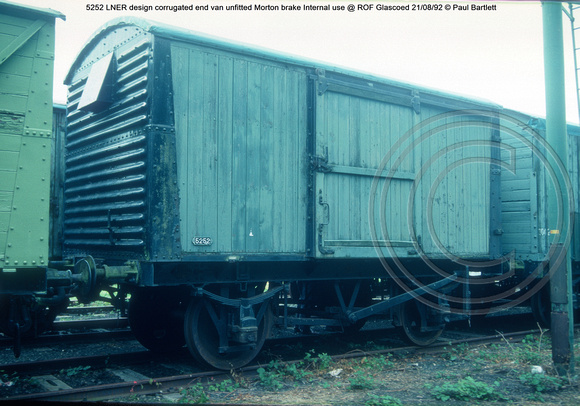 5252 LNER design corrugated end van unfitted Morton brake Internal use @ ROF Glascoed 92-08-21 © Paul Bartlett w