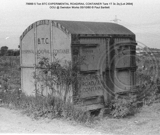 79999 BTC Experimental Road Rail container @ Swindon Works 80-10-05 � Paul Bartlett w