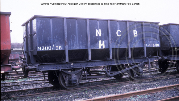 9300-38 Ex Ashington Colliery, NCB hoppers condemned @ Tyne Yard 88-04-12 � Paul Bartlett w