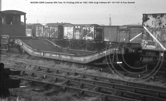 W42494 GWR Lowmac WN [Diag G40 lot 1362 1940-4] @ Feltham MY 67-11-15 © Paul Bartlett w