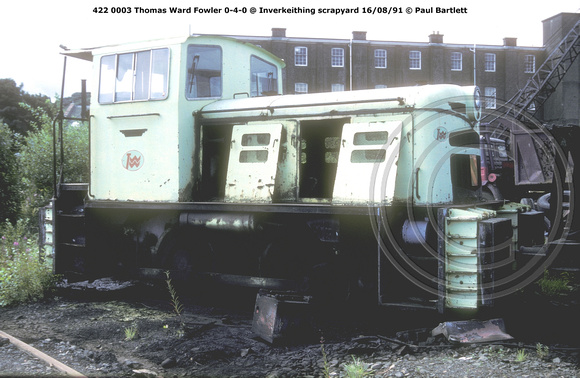 422 0003 TW Fowler 0-4-0 @ Inverkeithing scrapyard 91-08-16 � Paul Bartlett w