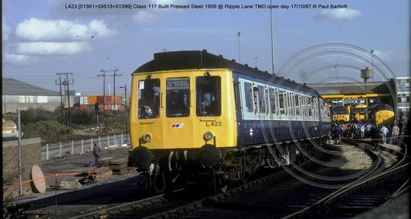 L423 Pressed Steel Class 117 @ Ripple Lane TMD 87-10-17 � Paul Bartlett [2w]
