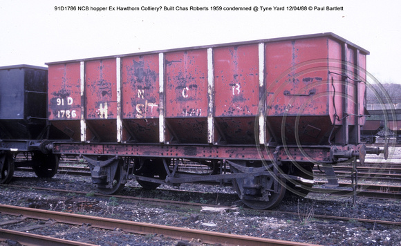 91D1786 Ex Hawthorn Colliery NCB hoppers condemned @ Tyne Yard 88-04-12 � Paul Bartlett w