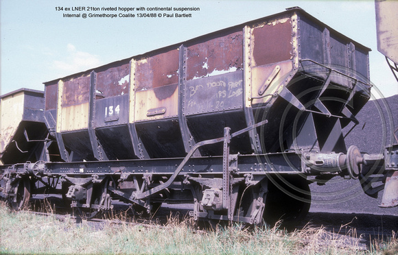 134 LNER 21ton continental suspension Internal @ Grimethorpe Coalite 88-04-13 � Paul Bartlett w