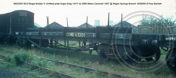 B922397 BCO Bogie Bolster C Unfitted plate bogie Diag 1-477 lot 3060 Metro Cammell 1957 @ Wigan Springs Branch 80-08-16 © Paul Bartlett w
