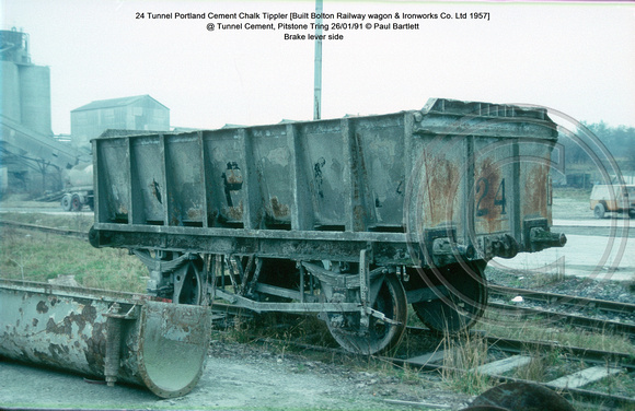 24 Tunnel Portland Cement Chalk Tippler Built Bolton Railway wagon & Ironworks Co. Ltd 1957 @ Tunnel Cement, Pitstone Tring 91-01-26 © Paul Bartlett [02w]