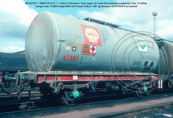 BPO67391 = SMBP1615 32.1.1 Class A Petroleum Tank wagon air brake Design code TT088S Regd BRW 425 Powell Duffryn 1967 @ Mossend 89-07-30 © Paul Bartlett [1w]
