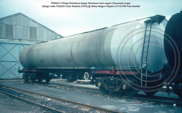PP85211 Philips Petroleum Bogie Petroleum tank wagon Gloucester bogie Design code TE022H Chas Roberts [1970] @ Stoke Wagon Repairs 79-10-07 © Paul Bartlett w