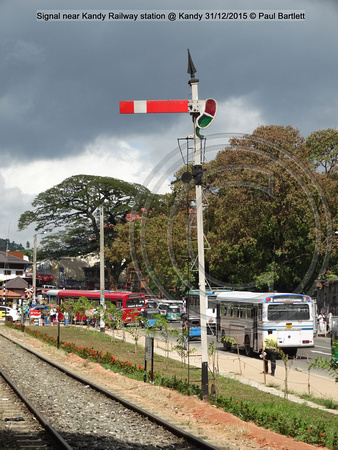 Signal near Kandy Railway station @ Kandy 2015-12-31 © Paul Bartlett [1w]
