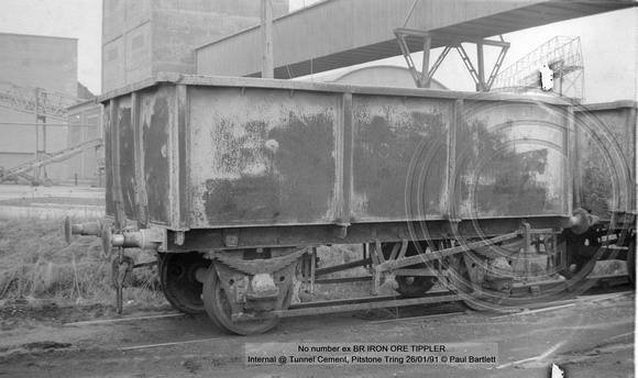 No number ex BR IRON ORE TIPPLER Internal @ Tunnel Cement, Pitstone Tring 91-01-26 © Paul Bartlett w