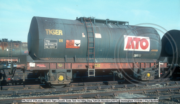 TRL70717 TTA (sic) 36t ATO Tiger Caustic Soda Tare 14-750kg Diag TU013A Standard [1977] @ Immingham 90-10-13 © Paul Bartlett w