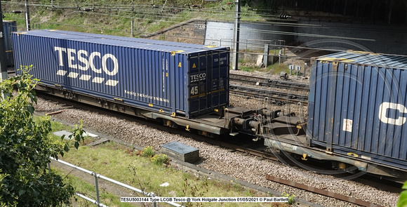 TESU5003144 Type LCGB Tesco @ York Holgate Junction 2021-05-01 © Paul Bartlett w