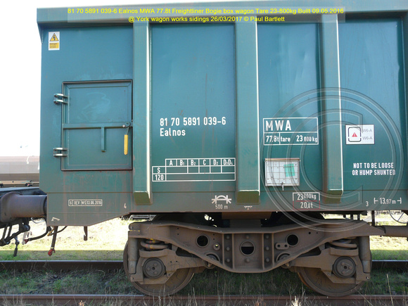 81 70 5891 039-6 Ealnos MWA 77.8t Freightliner Bogie box wagon 09.05.2016 @ York wagon works sidings 2017-03-26 © Paul Bartlett [1w]