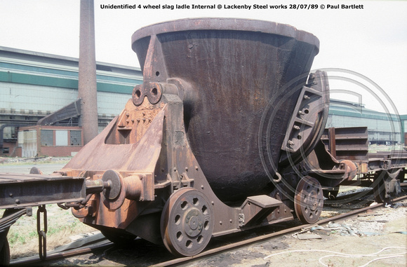 Unidentified 4 wheel slag ladle @ Lackenby 89-07-28 © Paul Bartlett w