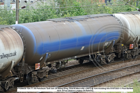 VTG88030 TEA 77.10t Petroleum Tank tare 24-900kg [Diag TE041B Marcrofts c2001] @ York Avoiding line 2021-07-07 © Paul Bartlett [1w]