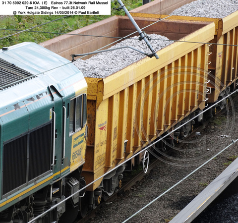 31 70 5992 029-6 IOA (E) Ealnos Network Rail Mussel @ York Holgate Sidings 2014-05-14 � Paul Bartlett [4w]