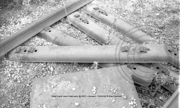 steel track used internally @ BSC Llanwern 94-04-15 © Paul Bartlett w