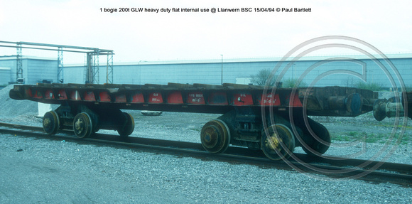 1 bogie 200t GLW heavy duty flat internal use @ Llanwern BSC 94-04-15 © Paul Bartlett [2w]