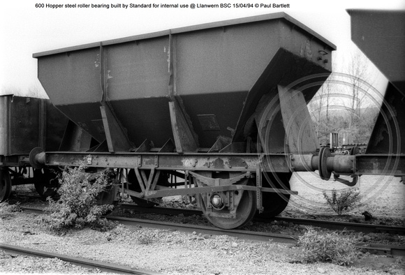 600 Hopper steel roller bearing built by Standard for internal use @ Llanwern BSC 94-04-15 © Paul Bartlett [2w]