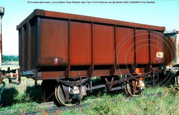 16 4-wheel steel open, curve bottom Chas Roberts style internal use @ Stanton BSC 86-09-20 © Paul Bartlett w