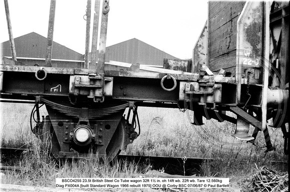 BSCO4255 23.5t BSC Tube wagon Tare 12.560kg Diag PX004A [built Standard Wagon 1966 rebuilt 1975] OOU @ Corby BSC 87-06-07 © Paul Bartlett [4w]