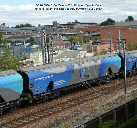 83 70 0698 216-4 Tafoos 30.3t Biomass Tyne to Drax @ York Freight avoiding line 2018-08-04 © Paul Bartlett w
