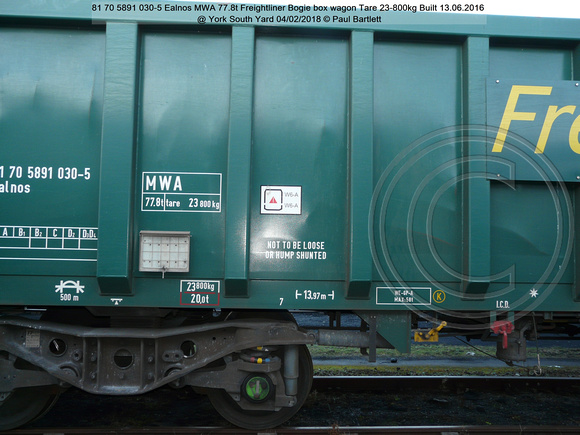 81 70 5891 030-5 Ealnos MWA 77.8t Freightliner Bogie box wagon Tare 23-800kg Built 13.06.2016 @ York South Yard 2018-02-04 © Paul Bartlett [04w]