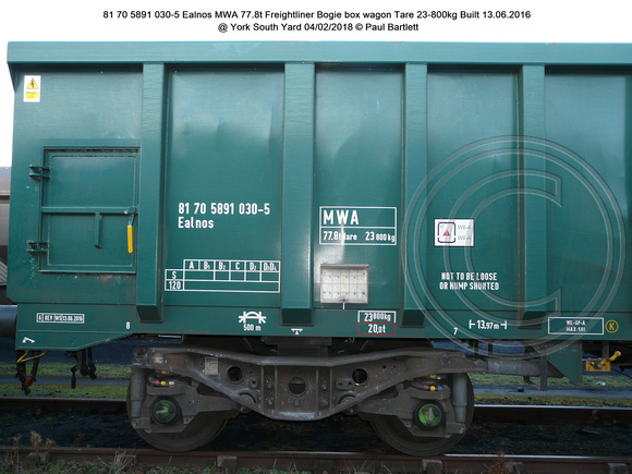 81 70 5891 030-5 Ealnos MWA 77.8t Freightliner Bogie box wagon Tare 23-800kg Built 13.06.2016 @ York South Yard 2018-02-04 © Paul Bartlett [06w]