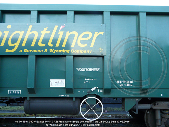 81 70 5891 030-5 Ealnos MWA 77.8t Freightliner Bogie box wagon Tare 23-800kg Built 13.06.2016 @ York South Yard 2018-02-04 © Paul Bartlett [08w]