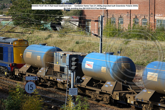 642033 FEAF 60.7t Rail head treatment train – Container frame Tare 21.260kg [reported built Greenbrier Poland 2005] @ York avoiding line 2018-10-09 © Paul Bartlett [3w]
