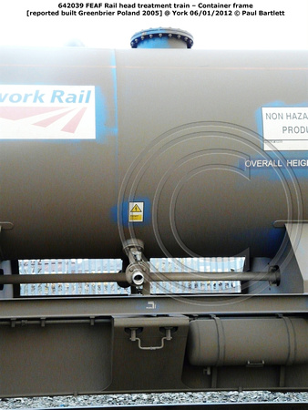 642039 FEAF @ York Network Rail 2012-01-06 [08w]