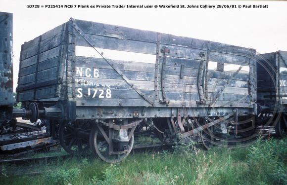 SJ728 = P325414 NCB ex Private Trader Internal user @ Wakefield St. Johns Colliery 81-06-28 © Paul Bartlett