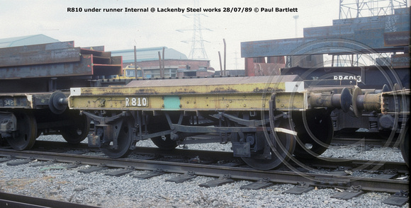 R810 under runner @ Lackenby 89-07-28 © Paul Bartlett w