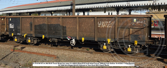 33 70 6790 073-4 JRA 68.5t Touax Bogie box open 21-150KG [Diag E703 built Arbel Fauvet 1988] @ York Station 2021-10-15 © Paul Bartlett [1w]