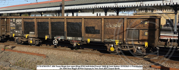 33 70 6790 076-7 JRA Touax Bogie box open [Diag E703 built Arbel Fauvet 1988] @ York Station 2021-10-15 © Paul Bartlett w