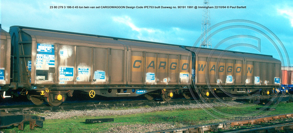 23 80 279 3 186-0 45 ton twin van set CARGOWAGGON Design Code IPE753 built Duewag no. 90191 1991 @ Immingham 94-10-22 © Paul Bartlett w