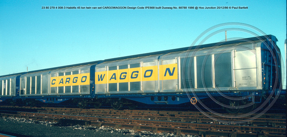 23 80 279 4 008-3 Habbfis 45 ton twin van set CARGOWAGGON Design Code IPE668 built Duewag No. 88788 1986 @ Hoo Junction 86-12-20 © Paul Bartlett w
