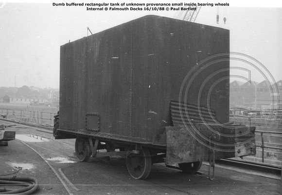Dumb buffered rectangular tank Internal @ Falmouth Docks 88-10-16 © Paul Bartlett [1w]
