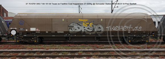 37 70 6791 045-7 IIA 101.6t Touax ex Fastline Coal hopper tare 27-020kg @ Doncaster Station 2019-06-01 © Paul Bartlett [1w]