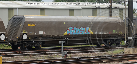 37 70 6791 051-5 IIA 101.6t Touax ex Fastline Coal hopper tare 27-020kg @ Doncaster Station 2019-06-01 © Paul Bartlett w